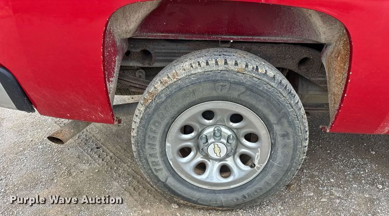 image for item DI9031 2012 Chevrolet Silverado 1500 Ext. Cab pickup truck