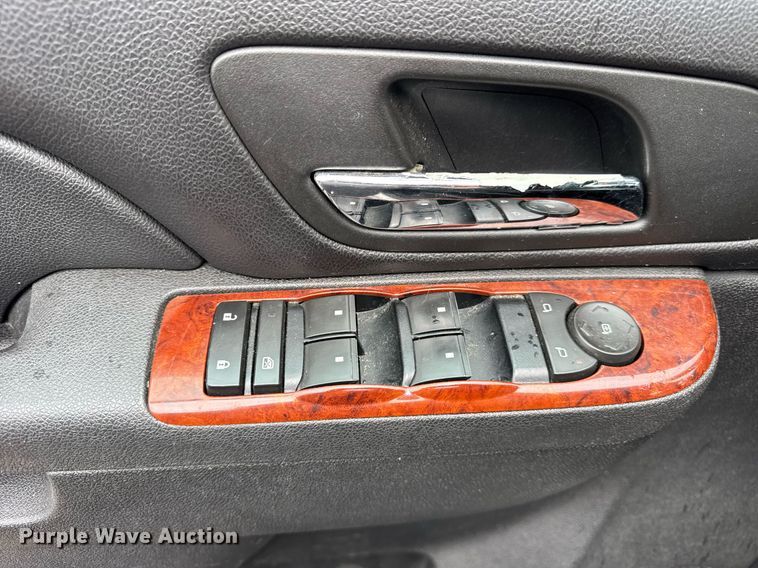 image for item DI9058 2010 Chevrolet Tahoe LT SUV