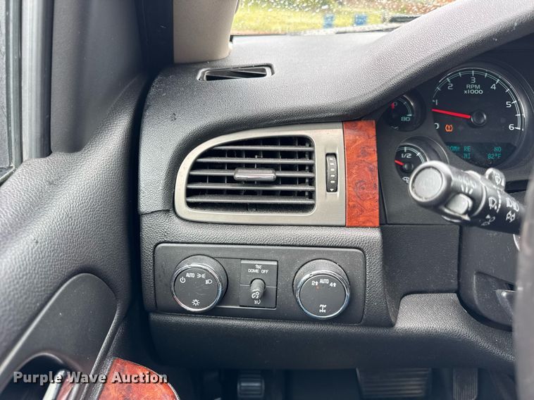 image for item DI9058 2010 Chevrolet Tahoe LT SUV