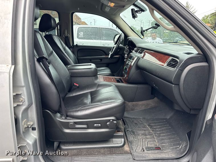 image for item DI9058 2010 Chevrolet Tahoe LT SUV