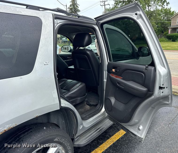 image for item DI9058 2010 Chevrolet Tahoe LT SUV