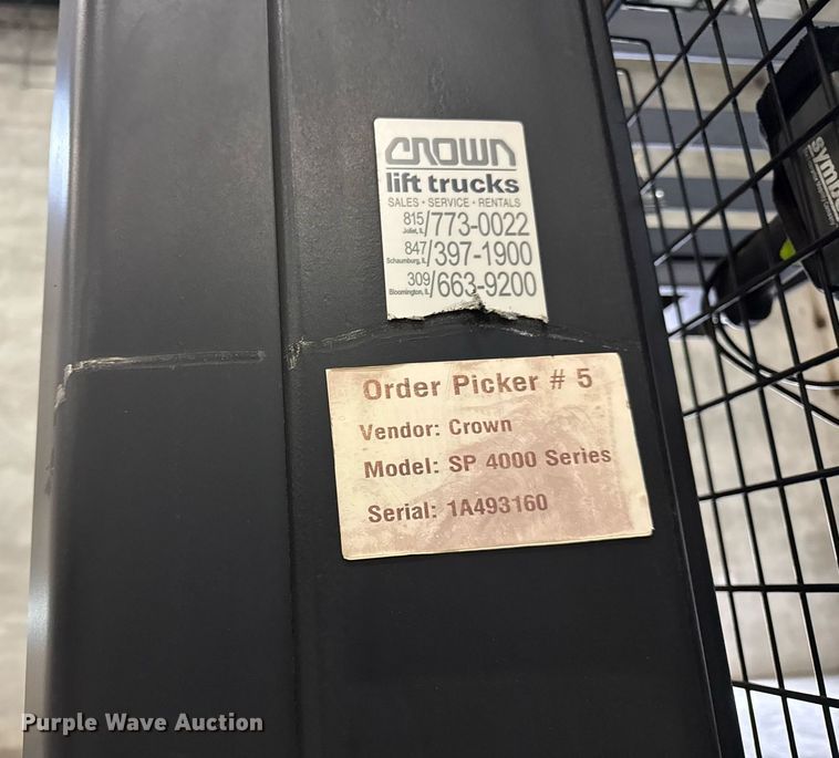 image for item DI9080 2017 Crown SP4050-30 order picker