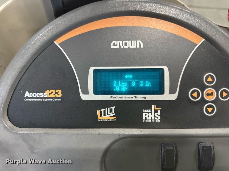 image for item DI9081 2016 Crown RM6025-45 reach truck