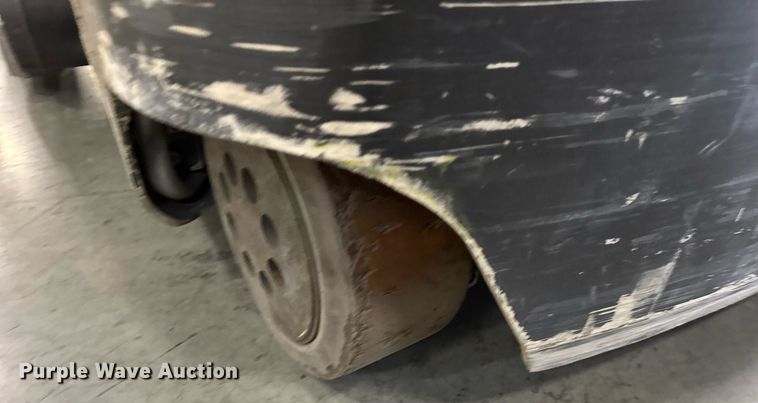 image for item DI9081 2016 Crown RM6025-45 reach truck