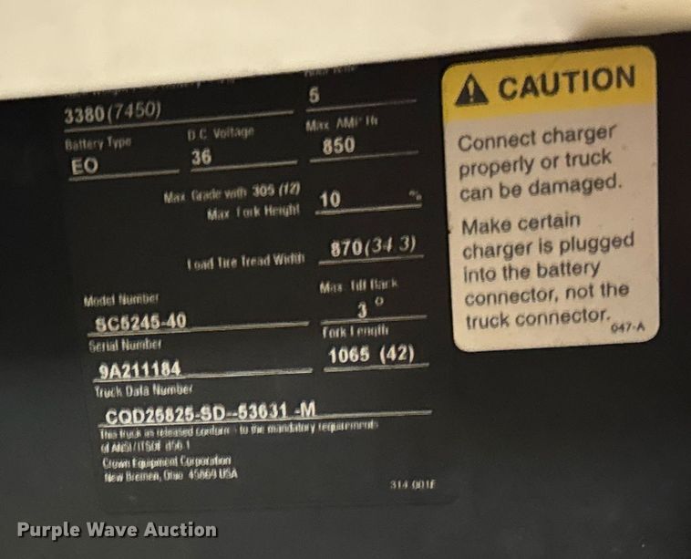 image for item DI9086 2014 Crown SC5245-40 forklift