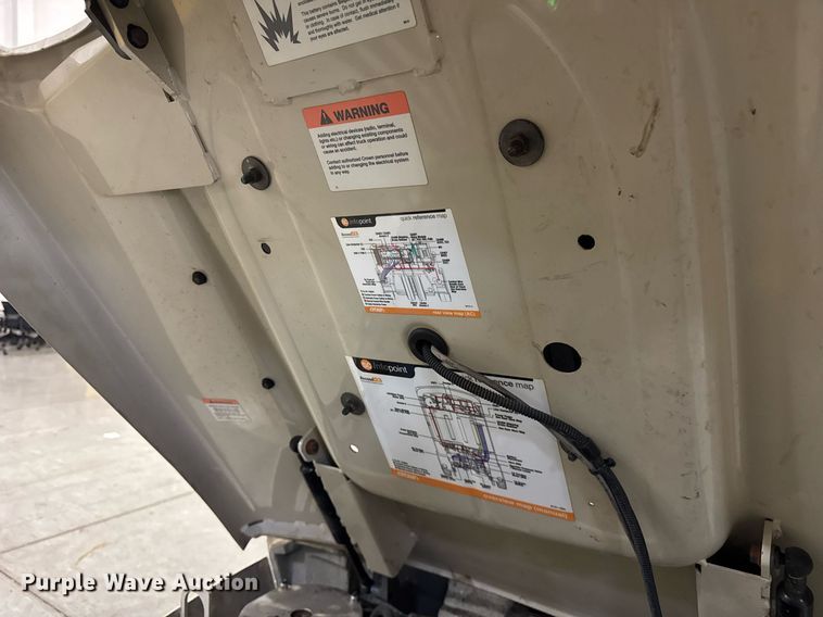 image for item DI9088 2014 Crown SC5245-40 forklift