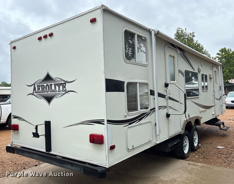 image for item DM1913 2005 Aerolite 29 QBH camper