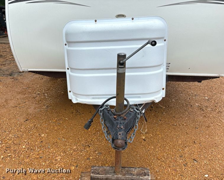 image for item DM1913 2005 Aerolite 29 QBH camper