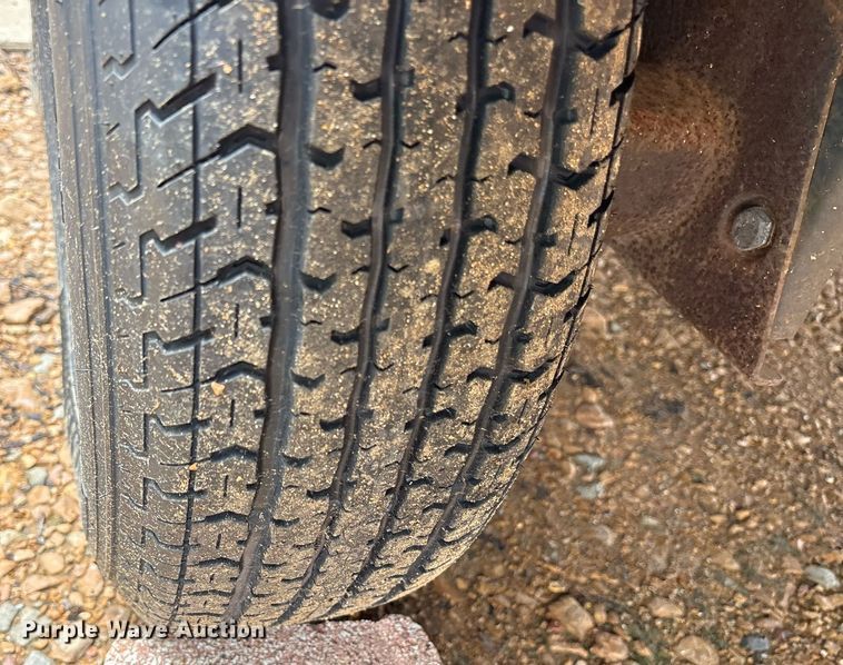 image for item DM1913 2005 Aerolite 29 QBH camper