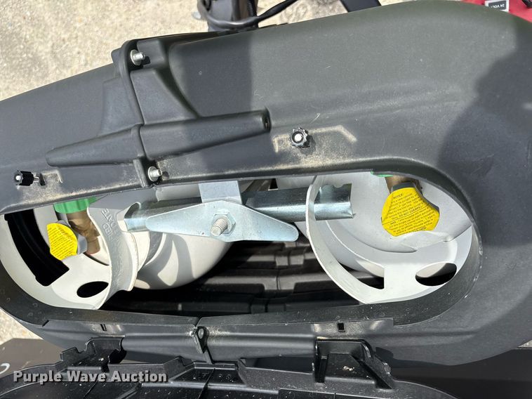 image for item DM1930 2025 Forest River Prime Time Tracer Ultra-Lite TRT308BRDLE camper