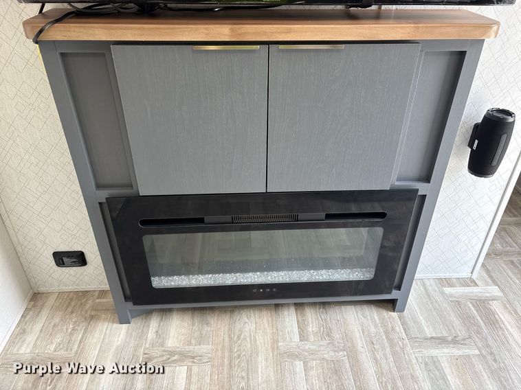 image for item DM1930 2025 Forest River Prime Time Tracer Ultra-Lite TRT308BRDLE camper