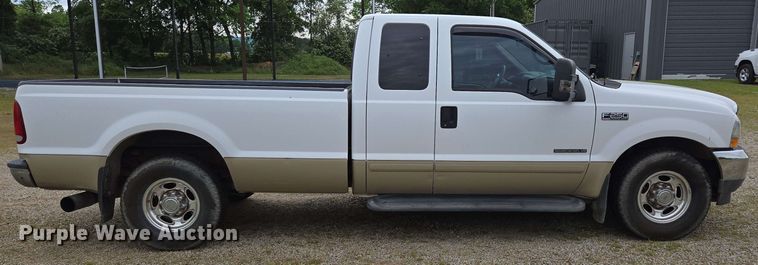 image for item DP6401 2001 Ford F250 Super Duty Lariat  SuperCab pickup truck