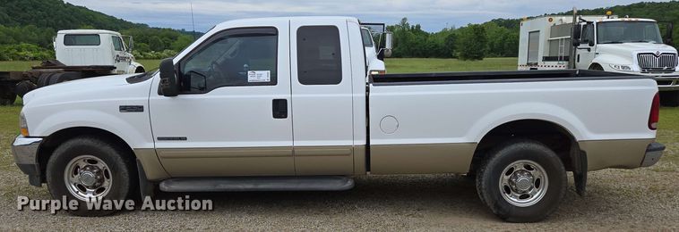 image for item DP6401 2001 Ford F250 Super Duty Lariat  SuperCab pickup truck