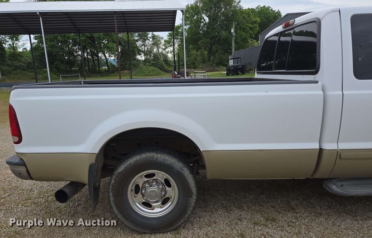 image for item DP6401 2001 Ford F250 Super Duty Lariat  SuperCab pickup truck