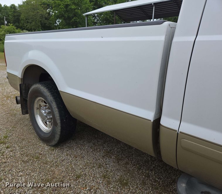 image for item DP6401 2001 Ford F250 Super Duty Lariat  SuperCab pickup truck