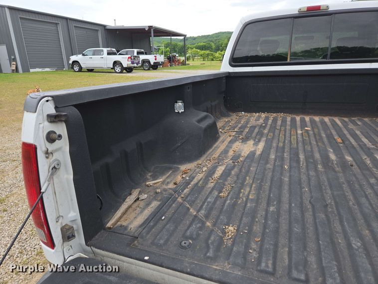 image for item DP6401 2001 Ford F250 Super Duty Lariat  SuperCab pickup truck