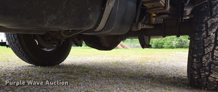 image for item DP6401 2001 Ford F250 Super Duty Lariat  SuperCab pickup truck