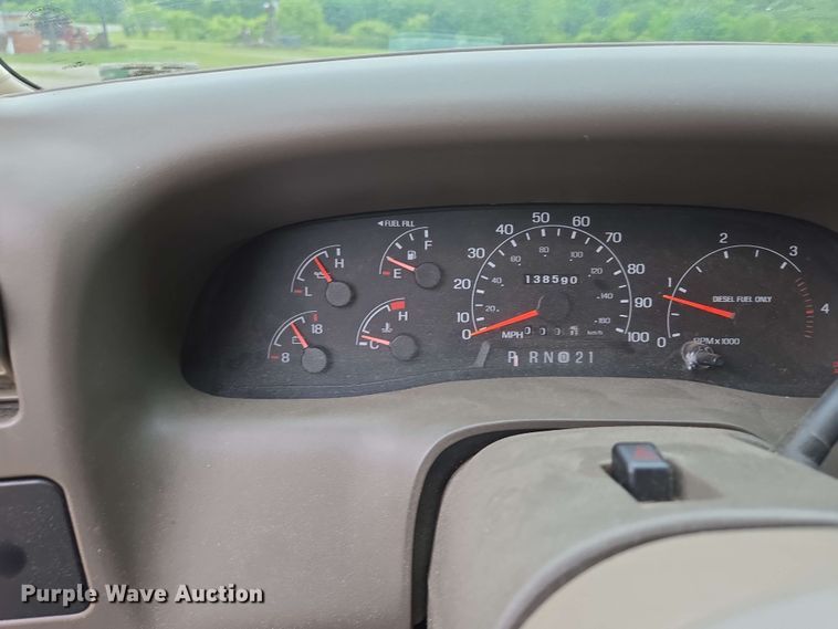 image for item DP6401 2001 Ford F250 Super Duty Lariat  SuperCab pickup truck