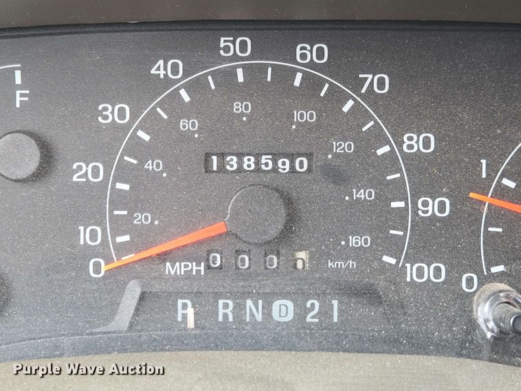 image for item DP6401 2001 Ford F250 Super Duty Lariat  SuperCab pickup truck