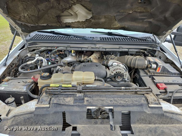 image for item DP6401 2001 Ford F250 Super Duty Lariat  SuperCab pickup truck