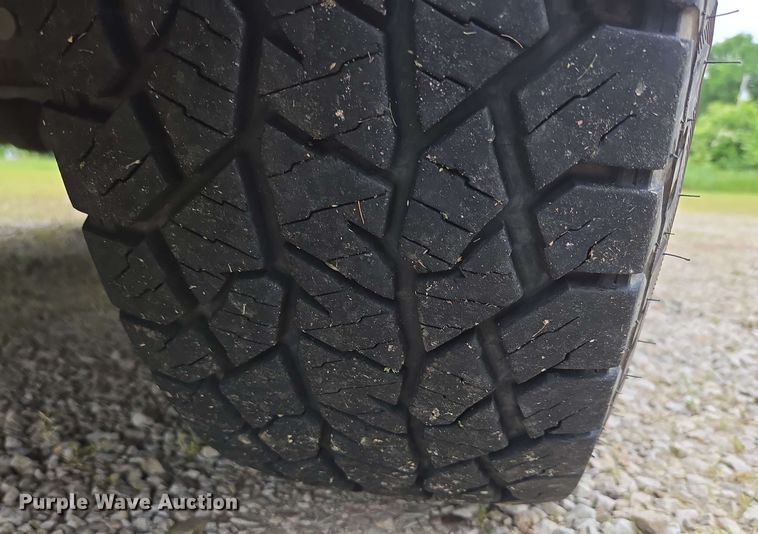 image for item DP6401 2001 Ford F250 Super Duty Lariat  SuperCab pickup truck