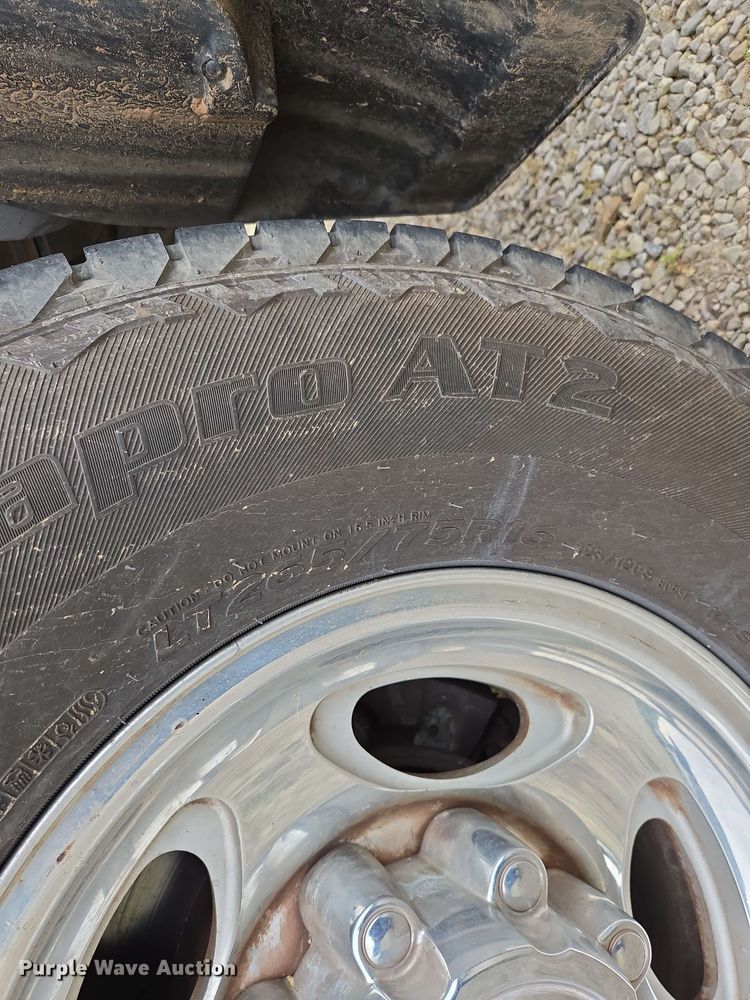 image for item DP6401 2001 Ford F250 Super Duty Lariat  SuperCab pickup truck