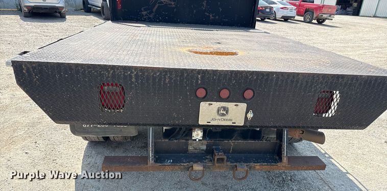 image for item DR2829 2016 Ford F550 flatbed truck