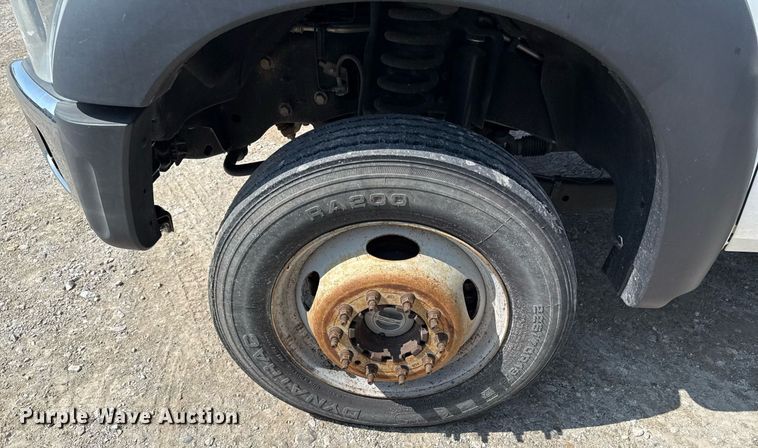 image for item DR2829 2016 Ford F550 flatbed truck