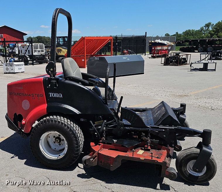 image for item DR3828 Toro Groundsmaster 7200 ZTR lawn mower