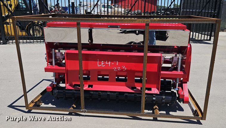 image for item DR3834 2025 AGT LE4 STSD10 seeder