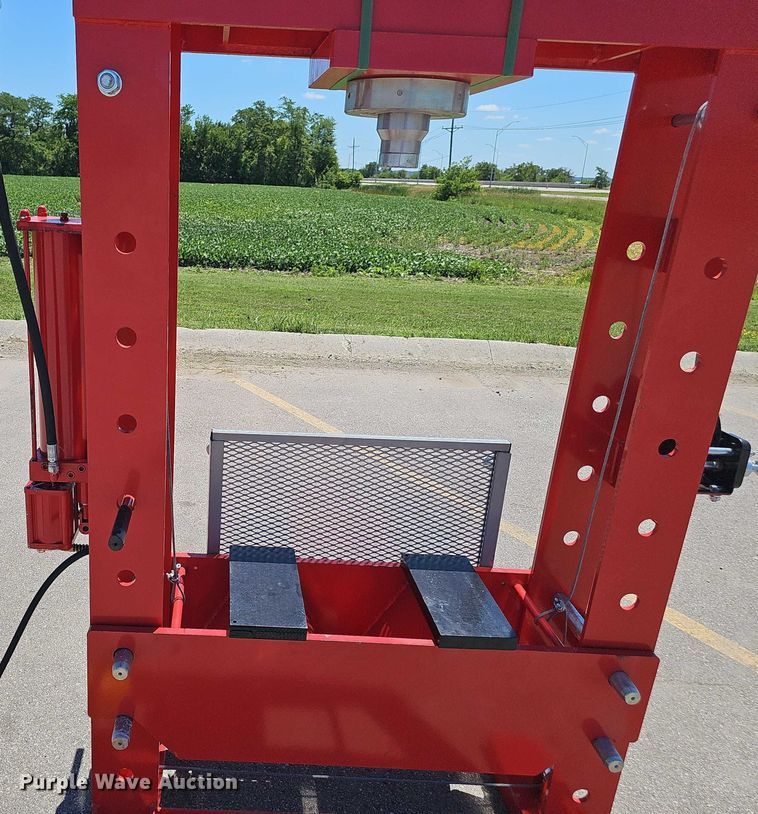 image for item DR3837 Shop press