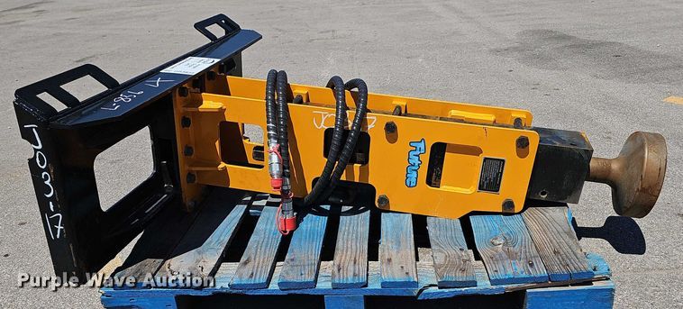 image for item DR3838 2025 Future FT-D680 skid steer post driver