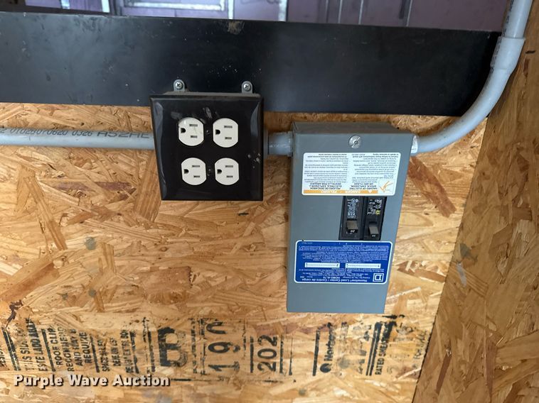 image for item DS3751 2012 Belmont Machine Utility GN20 glass transport trailer