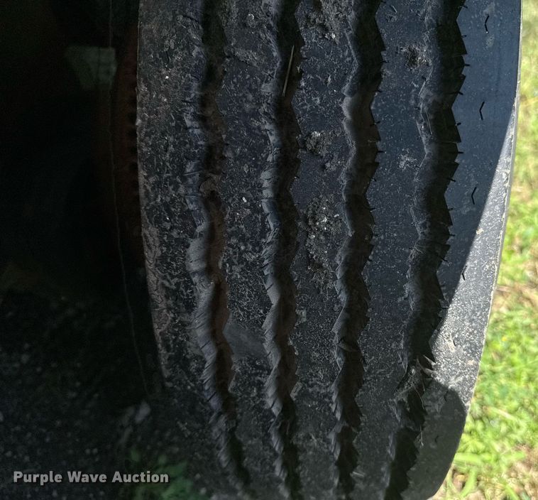 image for item DS3751 2012 Belmont Machine Utility GN20 glass transport trailer