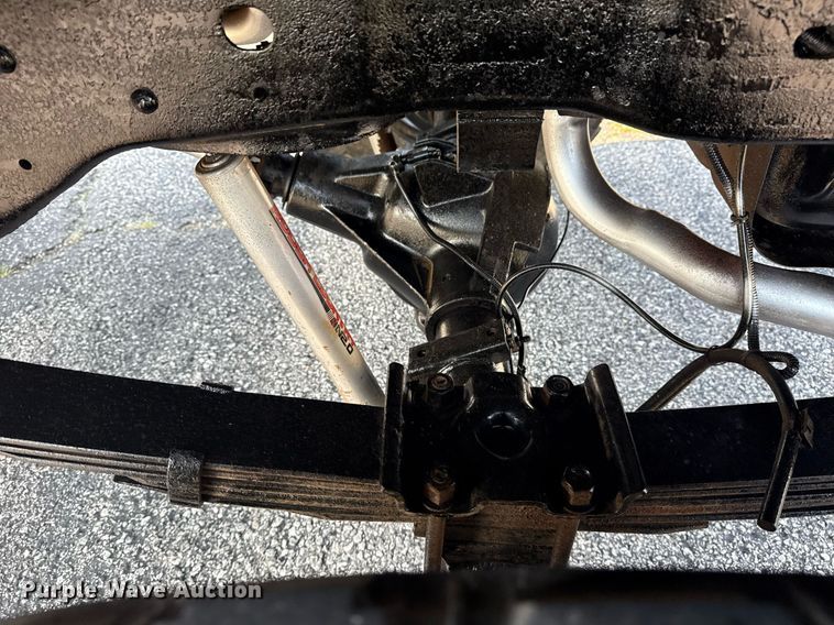 image for item DS3755 1995 Ford Bronco Eddie Bauer SUV