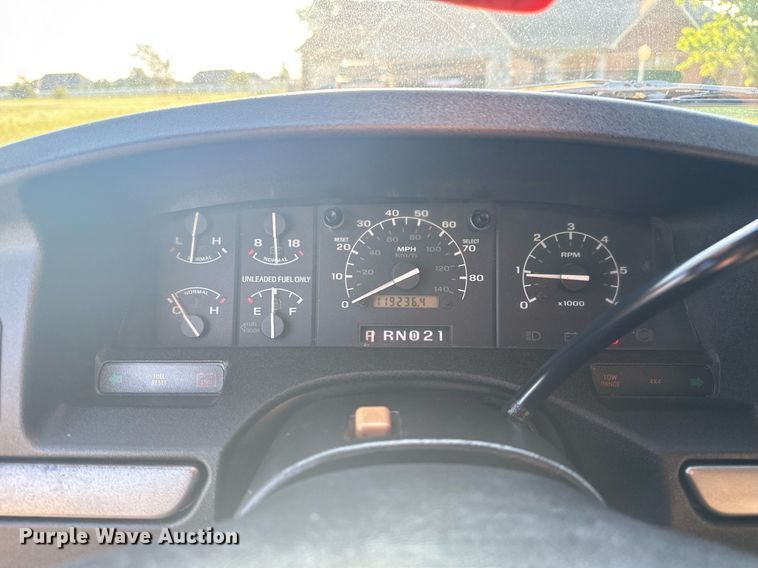 image for item DS3755 1995 Ford Bronco Eddie Bauer SUV