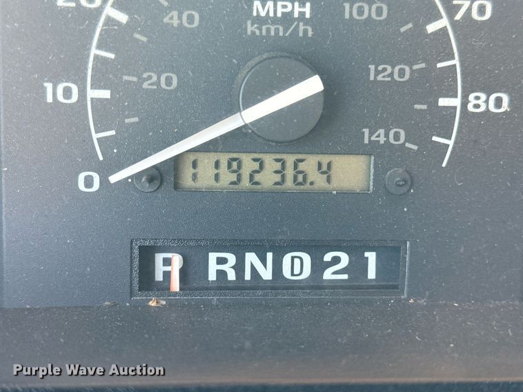 image for item DS3755 1995 Ford Bronco Eddie Bauer SUV