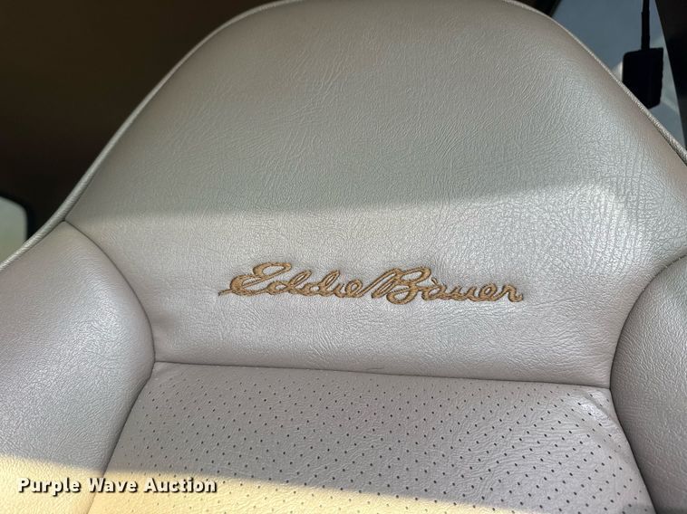 image for item DS3755 1995 Ford Bronco Eddie Bauer SUV