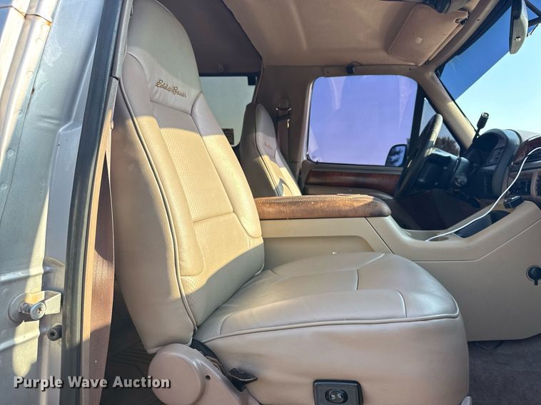 image for item DS3755 1995 Ford Bronco Eddie Bauer SUV