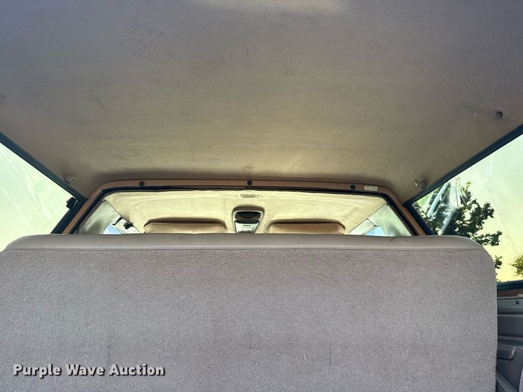 image for item DS3755 1995 Ford Bronco Eddie Bauer SUV