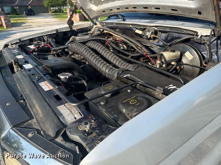 image for item DS3755 1995 Ford Bronco Eddie Bauer SUV