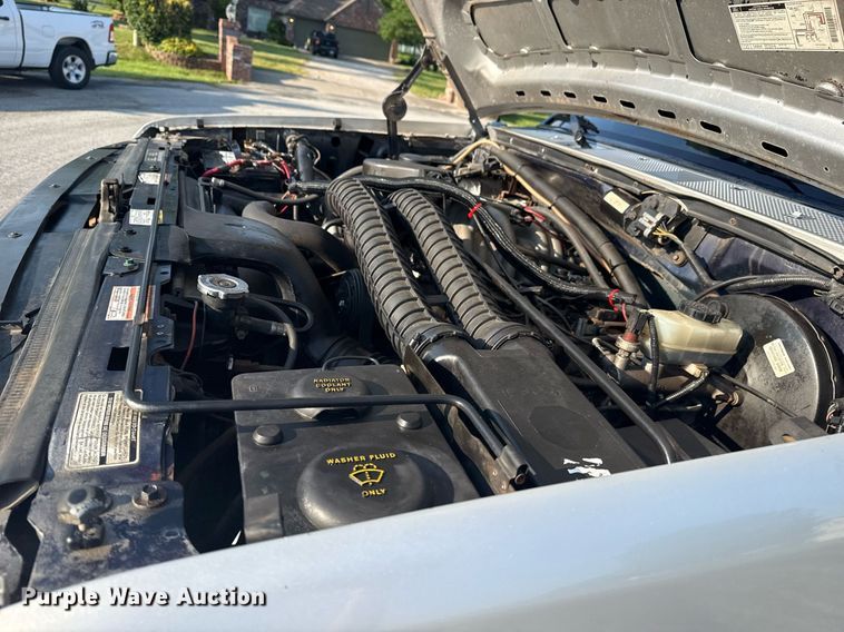 image for item DS3755 1995 Ford Bronco Eddie Bauer SUV