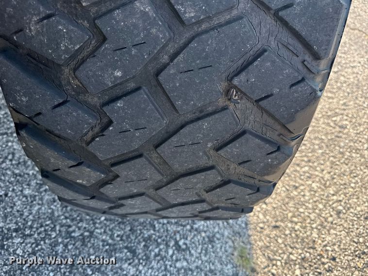 image for item DS3755 1995 Ford Bronco Eddie Bauer SUV