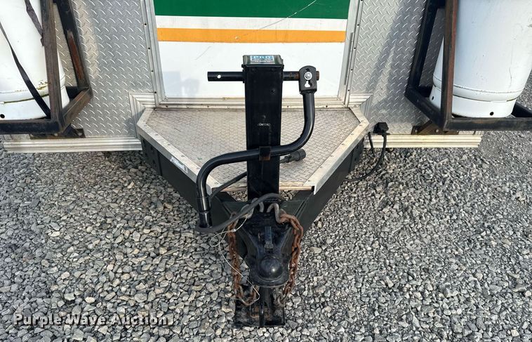 image for item DS3758 Food trailer