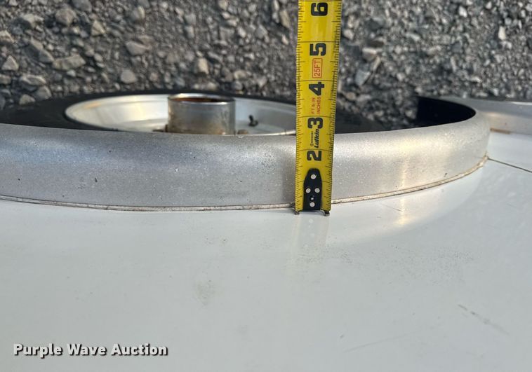 image for item DS3758 Food trailer