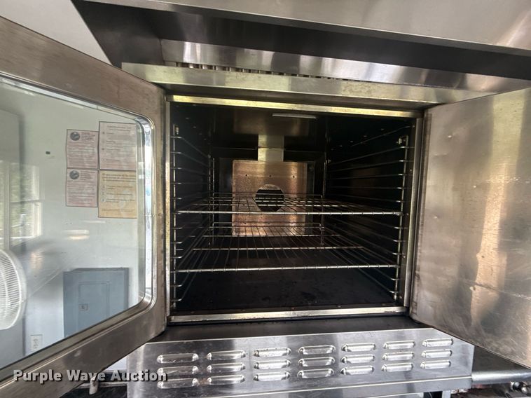 image for item DS3758 Food trailer