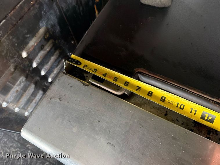 image for item DS3758 Food trailer