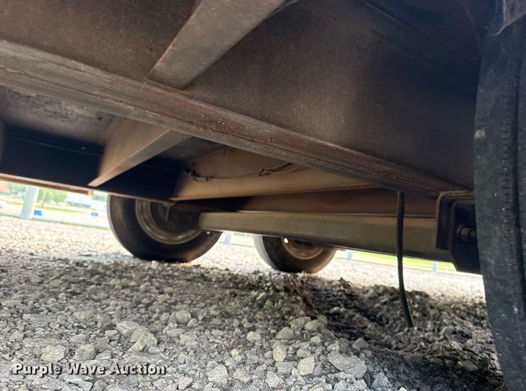 image for item DS3758 Food trailer