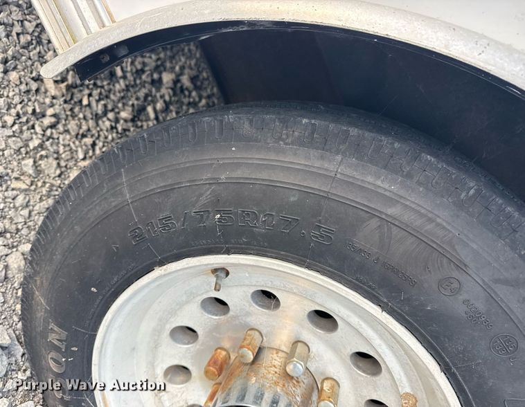 image for item DS3758 Food trailer