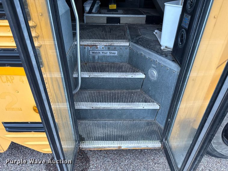 image for item DS4363 1999 Blue Bird school bus